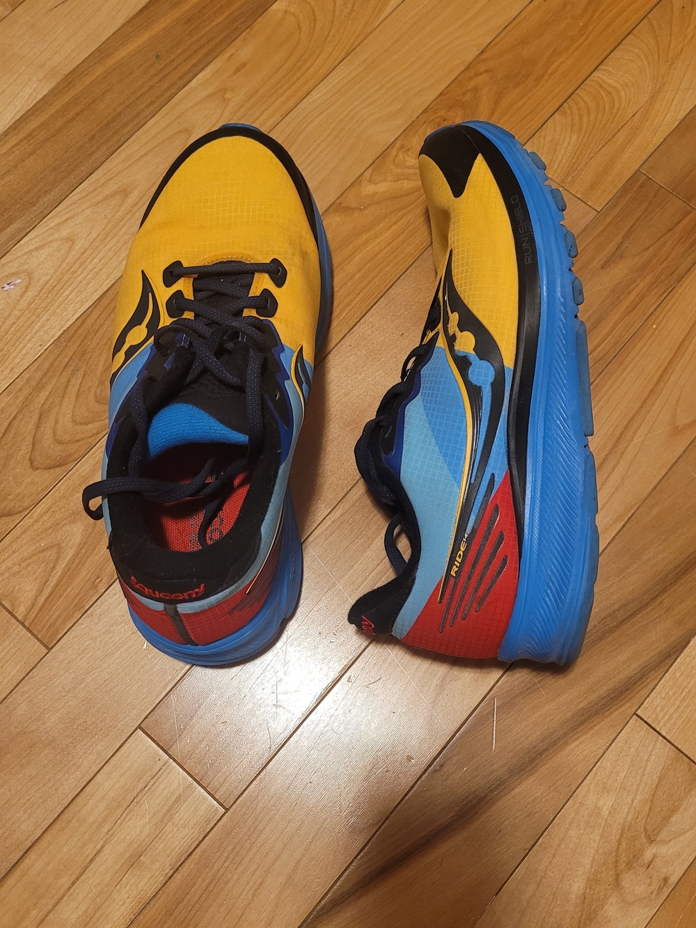 Saucony Ride ISO 2 Runshield Running Shoes Yellow Blue Red Women’s